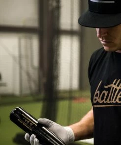 Warstic – WSIK58Y PRO SIGNATURE MAPLE WOOD BAT 9 Warstic – WSIK58Y PRO SIGNATURE MAPLE WOOD BAT -Bats Elegant Shop WB IKYSM 02