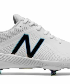 New Balance – White/White Women’s Fastpitch Spikes (SMFUSEW1)