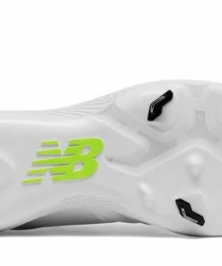 New Balance – White/White Women’s Fastpitch Spikes (SMFUSEW1) -Bats Elegant Shop products smfusew1 4