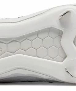 New Balance – White/White Fresh Foam VELO1 Women’s Spikes (SMVELOW1) -Bats Elegant Shop products smvelow1 3